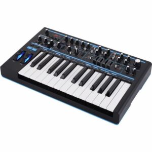 Sintetizator Novation Bass Station II